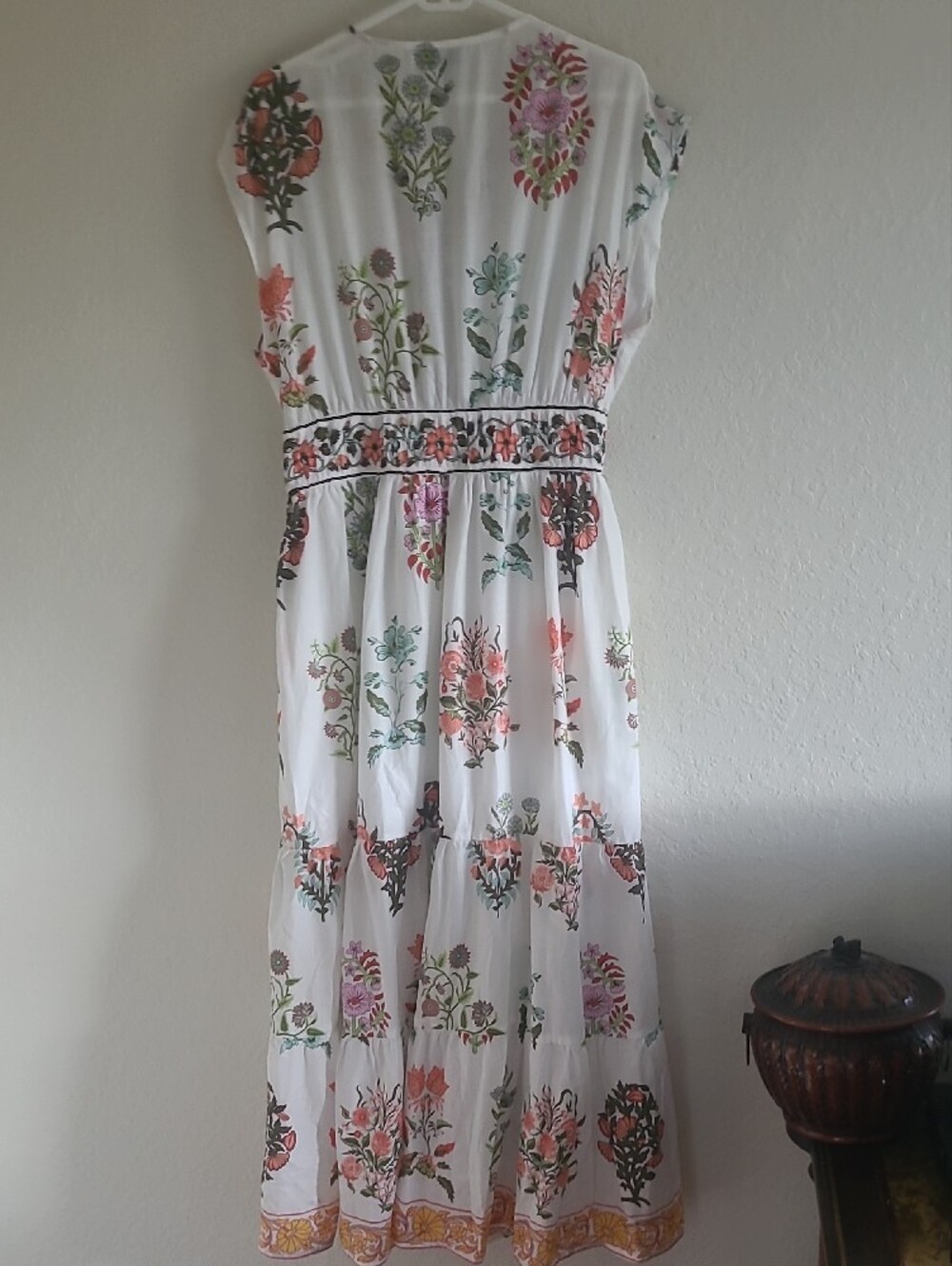 CeCe Maxi Floral Block Print Tiered White Dress with Pink, Green & Yellow Sz. M - Picture 5 of 16